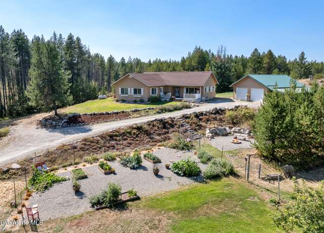 Property at 34197 N Hayden Dr, Spirit Lake, ID 83869, 3 beds, 2 baths
