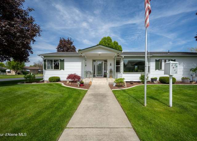 Property at 8407 N Dogwood Ln, Hayden, ID 83835, 3 beds, 2 baths