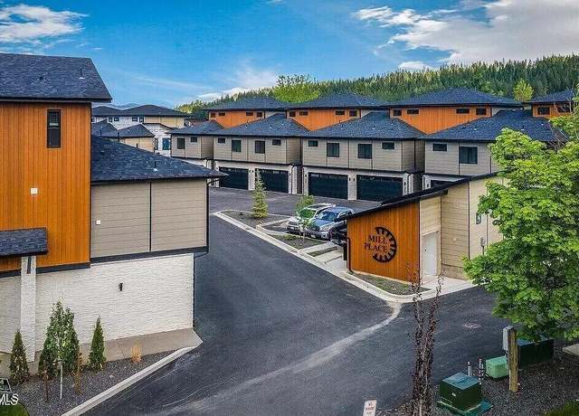 Property at 4752 W Kona Dr, Coeur D'alene, ID 83814, 3 beds, 2 baths