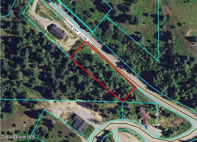 Property at 821 Country Club Ln, Pinehurst, ID 83850