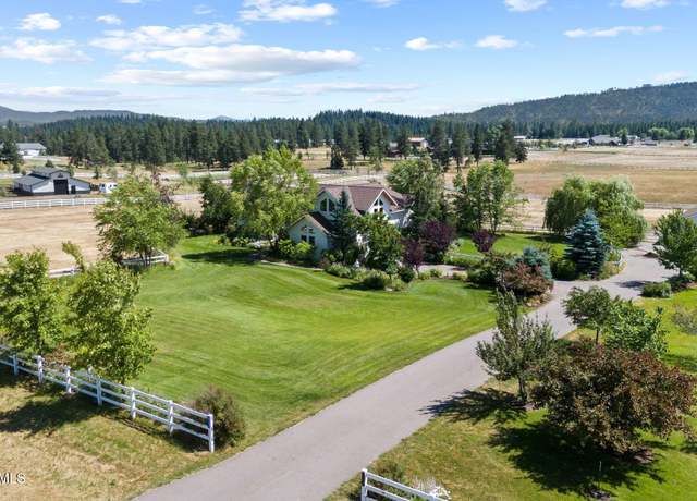 Property at 6232 W Quaking Aspen Dr, Coeur D'alene, ID 83814, 3 beds, 3.5 baths