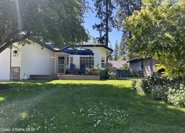 Property at 202 S Harbor Park Ct, Post Falls, ID 83854, 3 beds, 2 baths