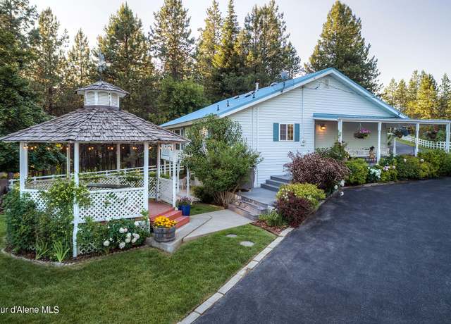 Property at 5718 E Sleepy Ln, Coeur D'alene, ID 83814, 4 beds, 2.5 baths