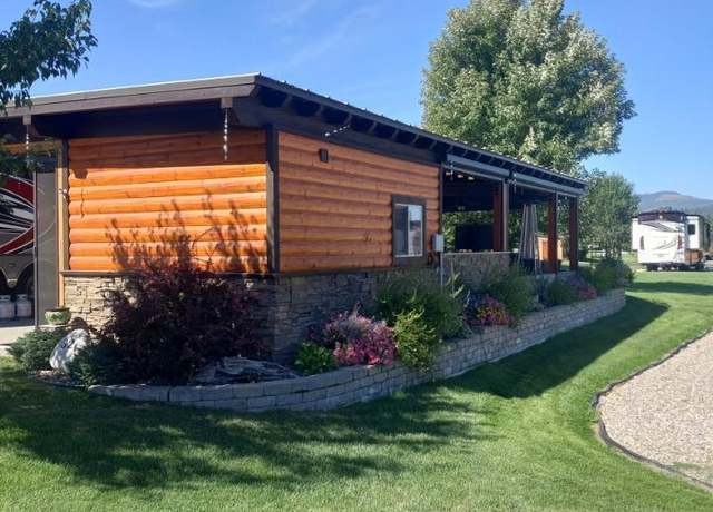 Property at 32 Bogie Ln, Blanchard, ID 83804