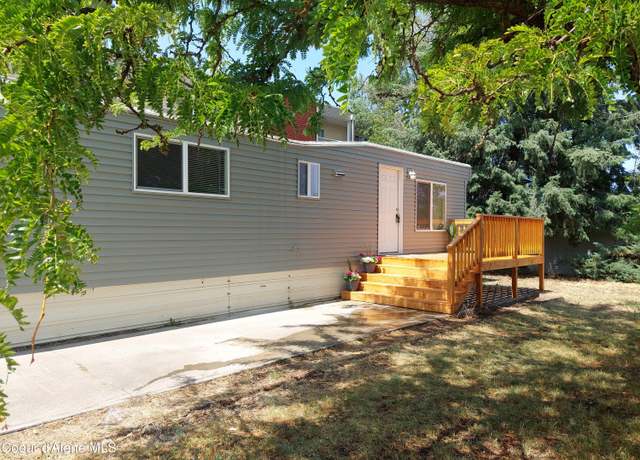 Property at 6300 E 2nd Ave #131, Spokane Valley, WA 99212, 2 beds, 1 bath