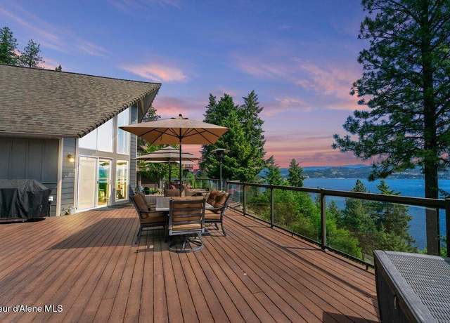 Property at 4987 S Bay Pointe Way, Coeur D'alene, ID 83814, 4 beds, 3.5 baths