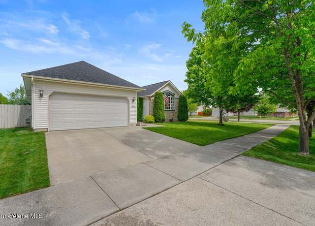 Property at 2777 W Apperson Dr, Coeur D'alene, ID 83815, 4 beds, 2 baths