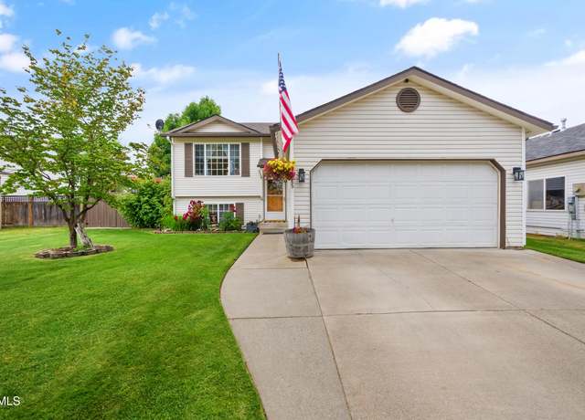 Property at 7545 N Heartland Dr, Coeur D'alene, ID 83815, 4 beds, 2 baths