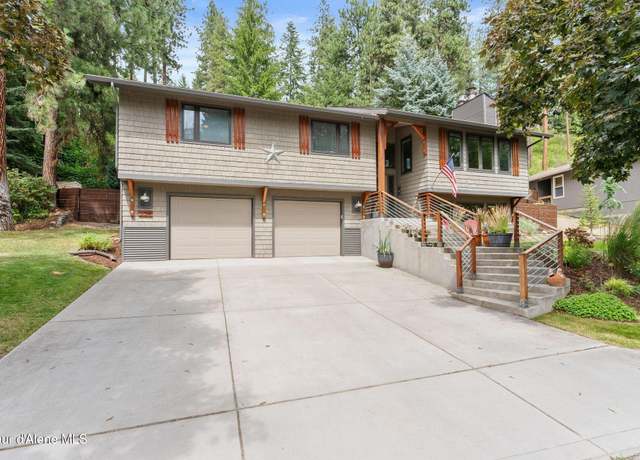 Property at 3011 E Fernan Ct, Coeur D'alene, ID 83814, 4 beds, 3 baths