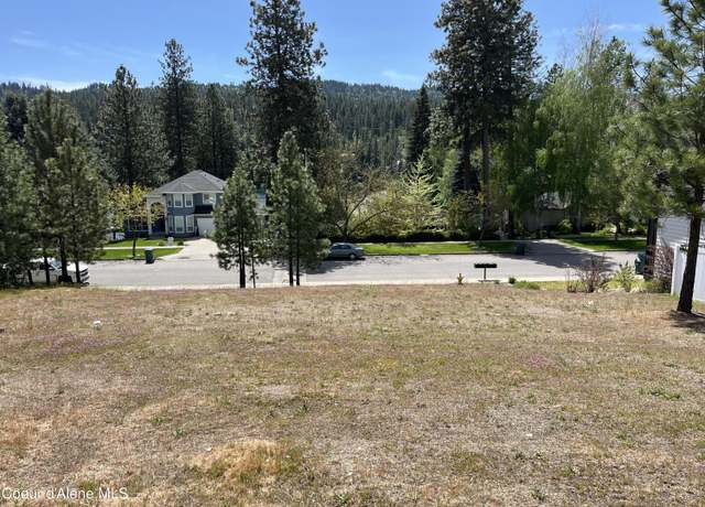 Property at 5508 E Shoreline Dr, Post Falls, ID 83854