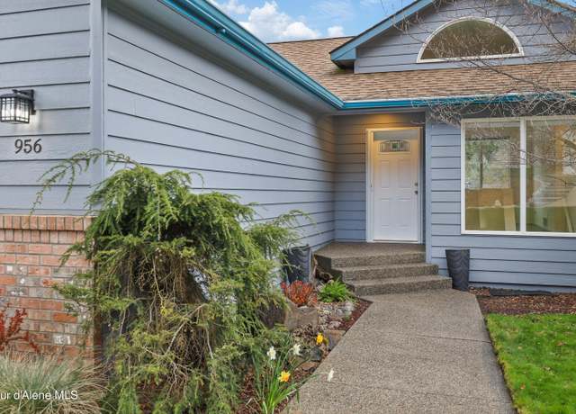 Property at 956 N Armstrong Dr, Coeur D'alene, ID 83814, 5 beds, 4 baths