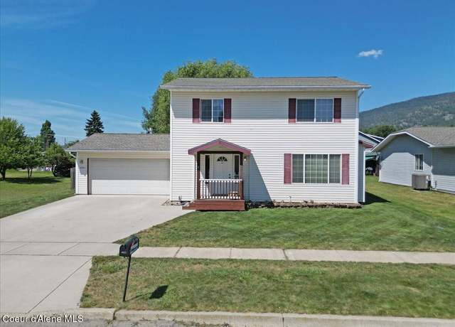 Property at 2301 Aspen Way, Sandpoint, ID 83864, 3 beds, 3 baths