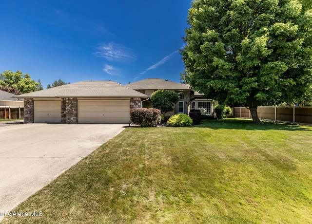 Property at 8290 N Summerfield Loop, Hayden, ID 83835, 4 beds, 3 baths