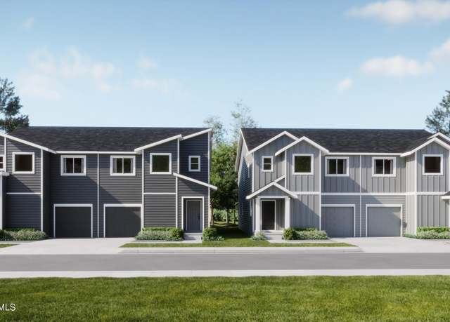 Property at 1496 N Luna St, Post Falls, ID 83854, 4 beds, 2.5 baths