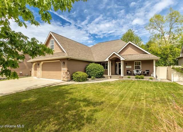 Property at 2645 W Bolivar Ave, Coeur D'alene, ID 83815, 4 beds, 2.5 baths