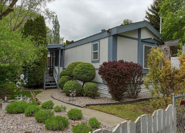Property at 16939 W Santiago Cir, Hauser, ID 83854, 3 beds, 2 baths
