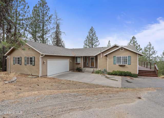 Property at 17427 W Summerfield Rd, Post Falls, ID 83854, 3 beds, 2.5 baths