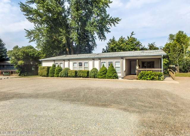 Property at 6885 Bauman St, Bonners Ferry, ID 83805, 4 beds, 1.5 baths