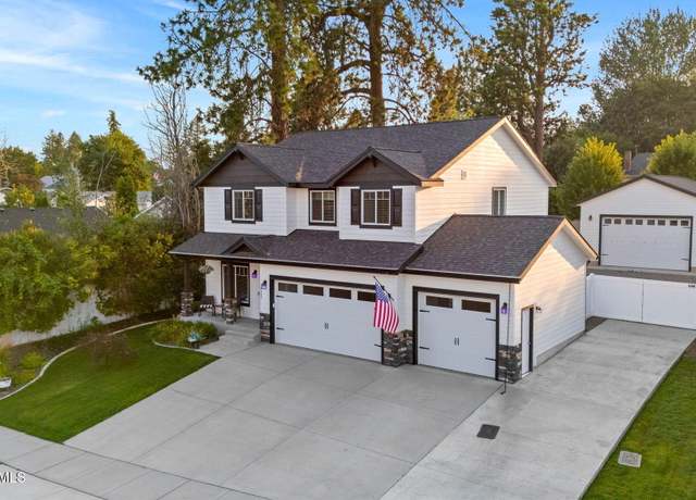 Property at 10589 N Crimson Dr, Hayden, ID 83835, 4 beds, 2.5 baths