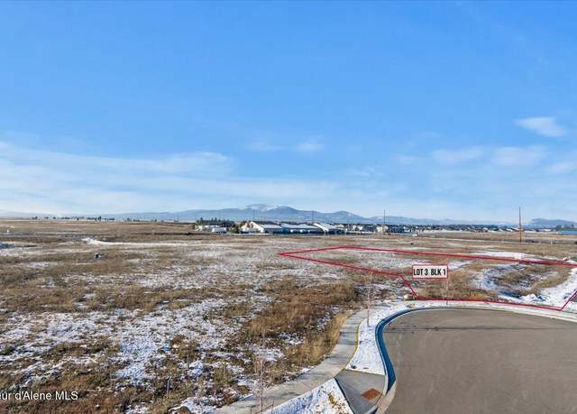 Property at 283 W Fryeburg Ave, Hayden, ID 83835