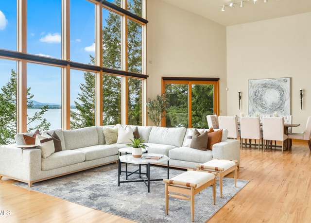 Property at 3361 Bottle Bay Rd, Sagle, ID 83860, 6 beds, 5 baths