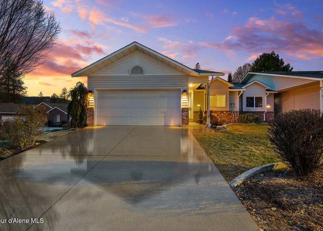 Property at 226 S Coho Rd, Post Falls, ID 83854, 4 beds, 3 baths