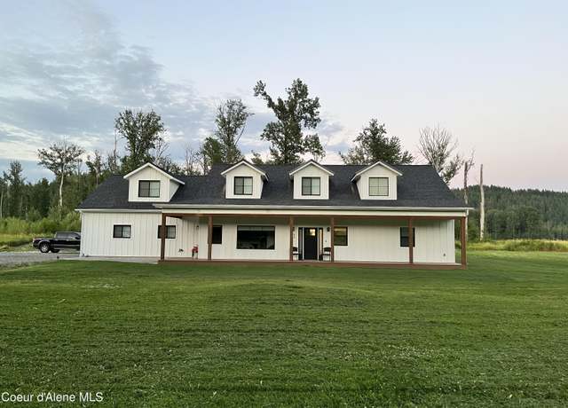 Property at 61 Lightfoot Dr, Sandpoint, ID 83864, 4 beds, 3 baths
