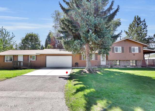 Property at 860 E Hoffman Ave, Coeur D'alene, ID 83815, 5 beds, 3 baths