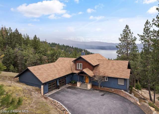 Property at 3250 E Armstrong Ct, Coeur D'alene, ID 83814, 3 beds, 2.5 baths
