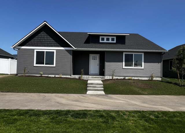 Property at 11557 N Railway Ave, Rathdrum, ID 83858, 4 beds, 2 baths