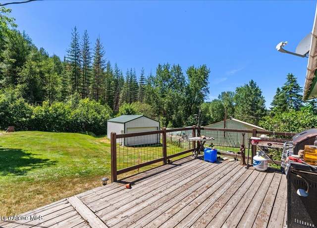 Property at 414 E Park Dr, Kellogg, ID 83837, 3 beds, 1 bath