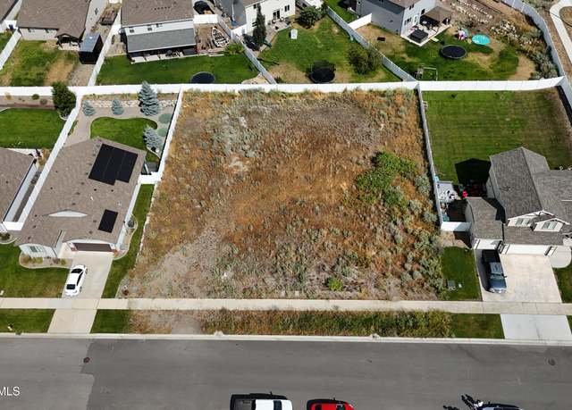 Property at 3264 N Van Winkle St, Post Falls, ID 83854