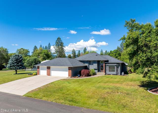 Property at 3206 N Lodgepole Rd, Coeur D'alene, ID 83815, 4 beds, 3 baths