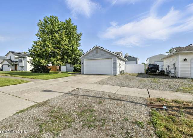 Property at 1428 W Heron Ave, Hayden, ID 83835, 3 beds, 2 baths