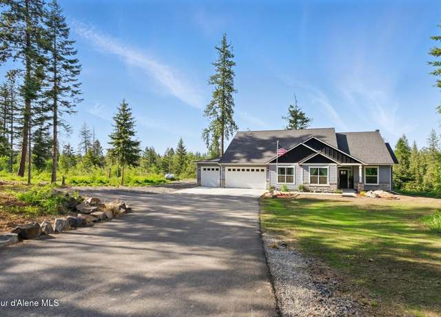 Property at 3813 W Upriver Dr, Coeur D'alene, ID 83814, 4 beds, 2 baths
