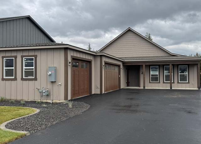 Property at 147 Backtrack Rd, Sandpoint, ID 83864, 3 beds, 2 baths