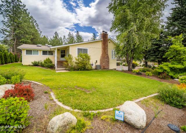 Property at 2658 E Ponderosa Blvd, Post Falls, ID 83854, 5 beds, 2 baths