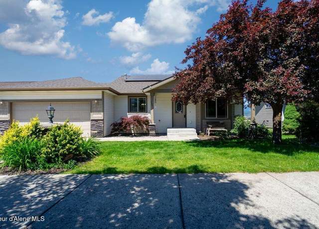 Property at 3551 N Carriage Ct, Post Falls, ID 83854, 4 beds, 2 baths