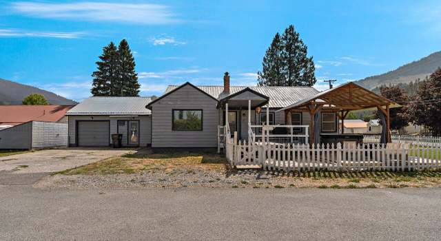 Photo of 117 8th St, Osburn, ID 83849