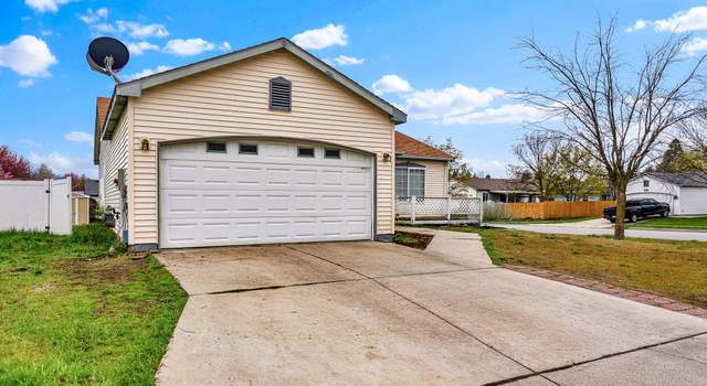 Photo of 1002 E ST Elias Ct, Post Falls, ID 83854