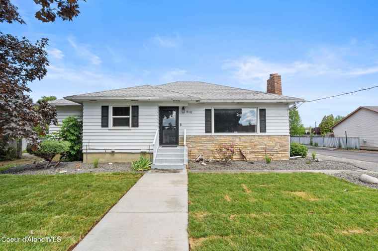 Photo of 12117 E Boone Ave Spokane Valley, WA 99206