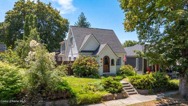 Photo of 114 E Foster Ave Coeur d'Alene, ID 83814