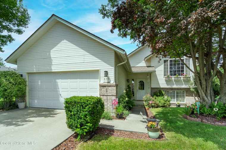 Photo of 635 N Divot Ave Post Falls, ID 83854