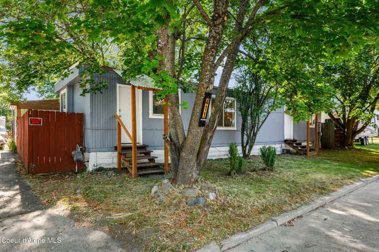Photo of 411 S Olive Ave #1 Sandpoint, ID 83864