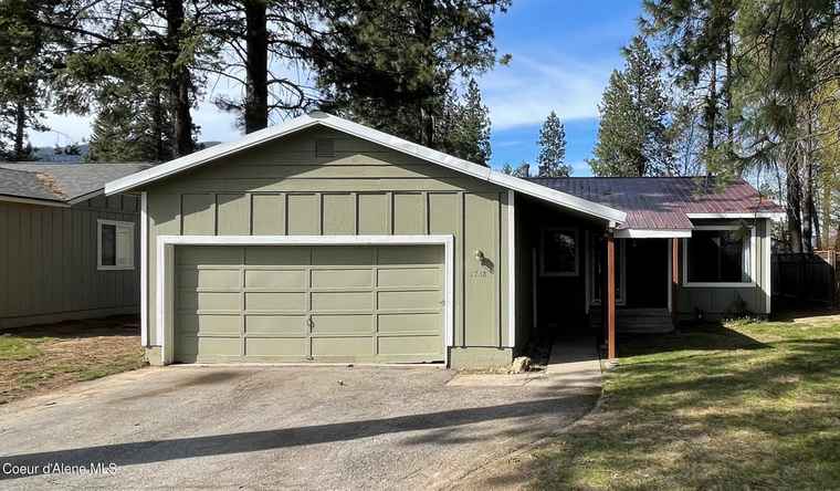 Photo of 1718 Hickory St Sandpoint, ID 83864