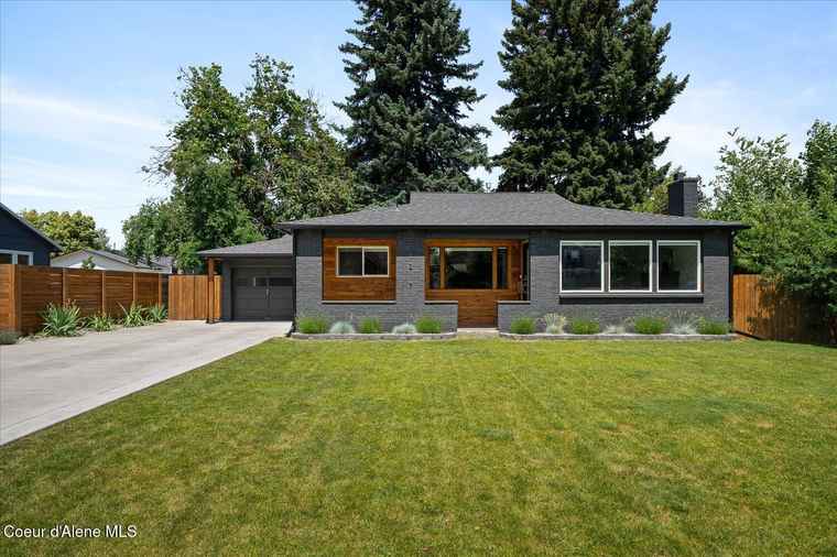 Photo of 1217 E Montana Ave Coeur d'Alene, ID 83814