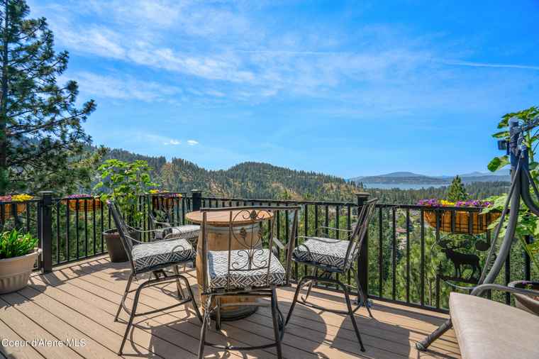 Photo of 3106 E Fernan Hill Rd Coeur d'Alene, ID 83814
