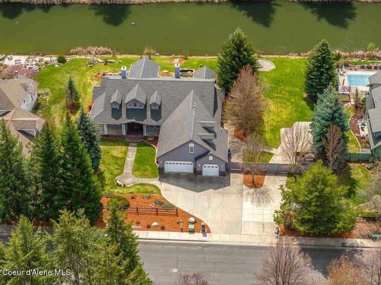 Photo of 1986 E Best Ave Coeur d'Alene, ID 83814