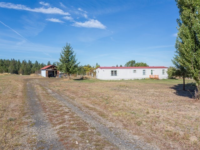 34719 N Elk Chattaroy Rd, Elk, WA 99009 | MLS# 201624703 | Redfin