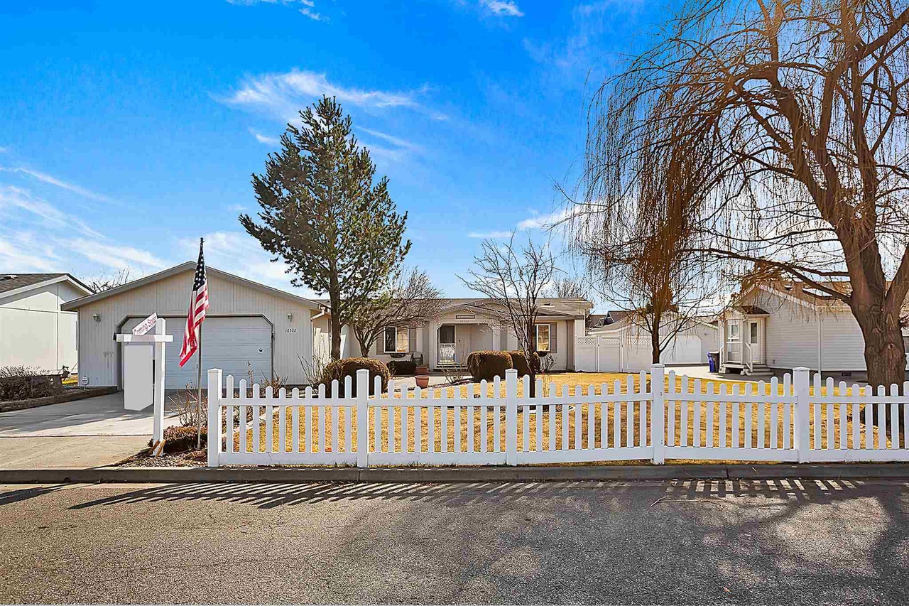 16522 E Nixon Ct Spokane Valley Wa 99037 Mls 202112768 Redfin